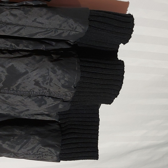 16. DANIER WOMANS WINTER JACKET! - Picture 8 of 11